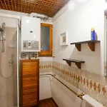 1 Bedroom Stunning In Lejlighed