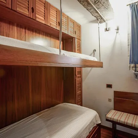 1 Bedroom Stunning In Camogli