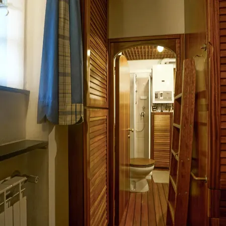 דירה 1 Bedroom Stunning In