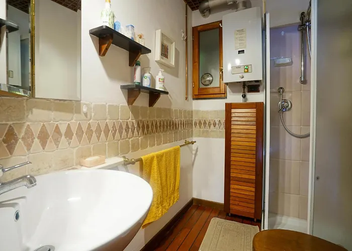 1 Bedroom Stunning In